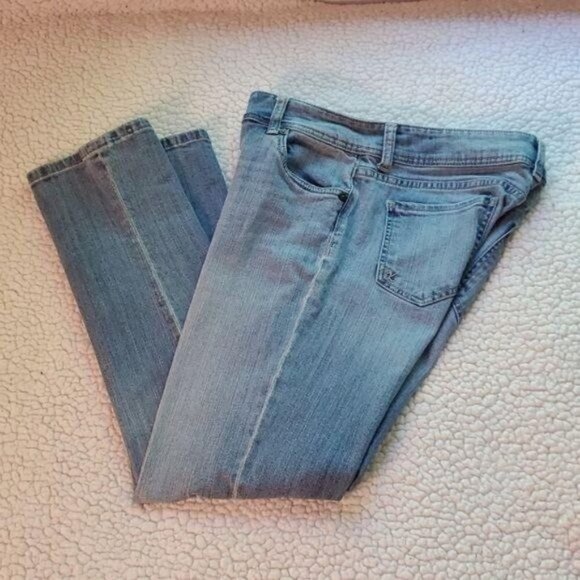 Kut from the Kloth Cameron Embroidered Logo Sz. 10 Straight Leg Blue Jeans - Picture 2 of 13